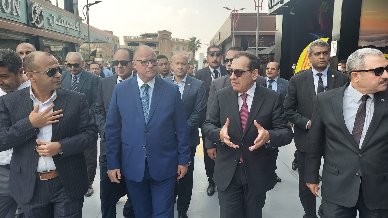 محطتين جديدتين للتموين بالغاز الطبيعى كوقود بواحة مدينة نصر والتجمع الخامس 3 khaligyoun53691