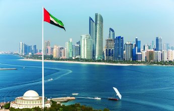 صحو بوجه عام.. حالة الطقس ودرجات الحرارة المتوقعة في الإمارات غدًا