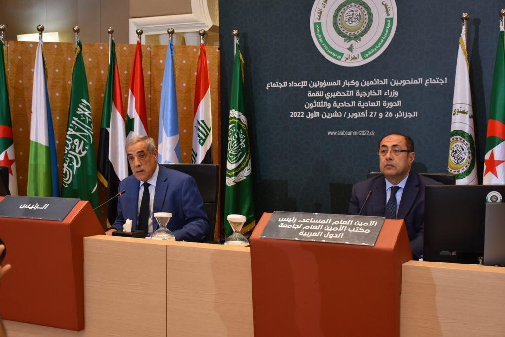 انطلاق اجتماع المندوبين وكبار المسؤولين للتحضير للقمة العربية بالجزائر انطلاق اجتماع المندوبين وكبار المسؤولين للتحضير للقمة العربية بالجزائر