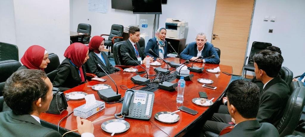 تنفيذ برنامج تدريبي لطلاب معهد كينج مريوط بالتعاون مع الشركة المصرية للمطارات تنفيذ برنامج تدريبي لطلاب معهد كينج مريوط بالتعاون مع الشركة المصرية للمطارات