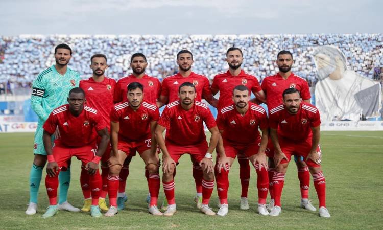 بالزى الأحمر.. الأهلى المصري يواجه الاتحاد المنستيرى بالزى الأحمر.. الأهلى المصري يواجه الاتحاد المنستيرى
