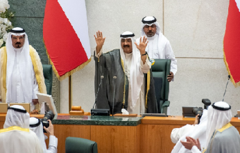 الكويت تنهي قرار وقف التعيين والترقية والنقل والندب والإعارة