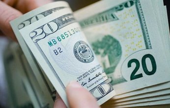 ارتفاع سعر الدولار إلى أعلى مستوياته مقابل الين في 24 عامًا