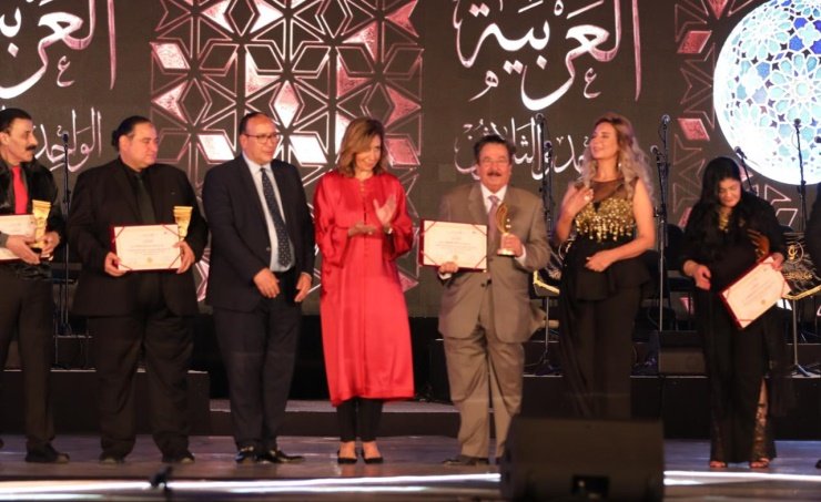 مهرجان ومؤتمرالموسيقى العربية بالقاهرة يكرم الفنان البحريني أحمد الجميري مهرجان ومؤتمرالموسيقى العربية بالقاهرة يكرم الفنان البحريني أحمد الجميري