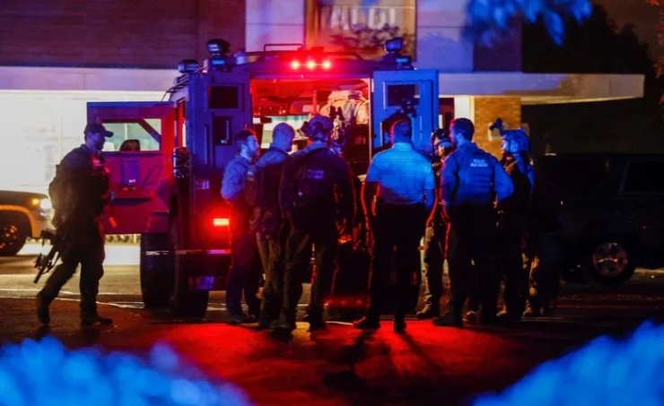 مصرع 5 أشخاص في إطلاق نار بولاية "نورث كارولينا" الأمريكية مصرع 5 أشخاص في إطلاق نار بولاية "نورث كارولينا" الأمريكية