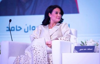 إطلالة جذابة للفنانة هند صبري في أحدث ظهور لها