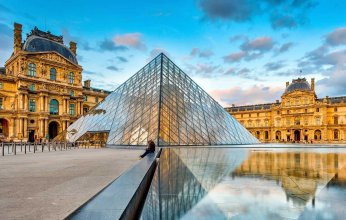 متحف اللوفر يطلق حملة تبرعات لشراء علبة سيجار