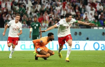 بولندا تصدم السعودية وتهزمها بثنائية في المونديال