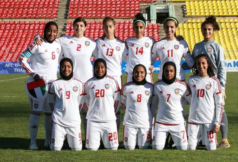 مسابقتان لكرة قدم السيدات بالإمارات في الدرجتين الأولى والثانية مسابقتان لكرة قدم السيدات بالإمارات في الدرجتين الأولى والثانية