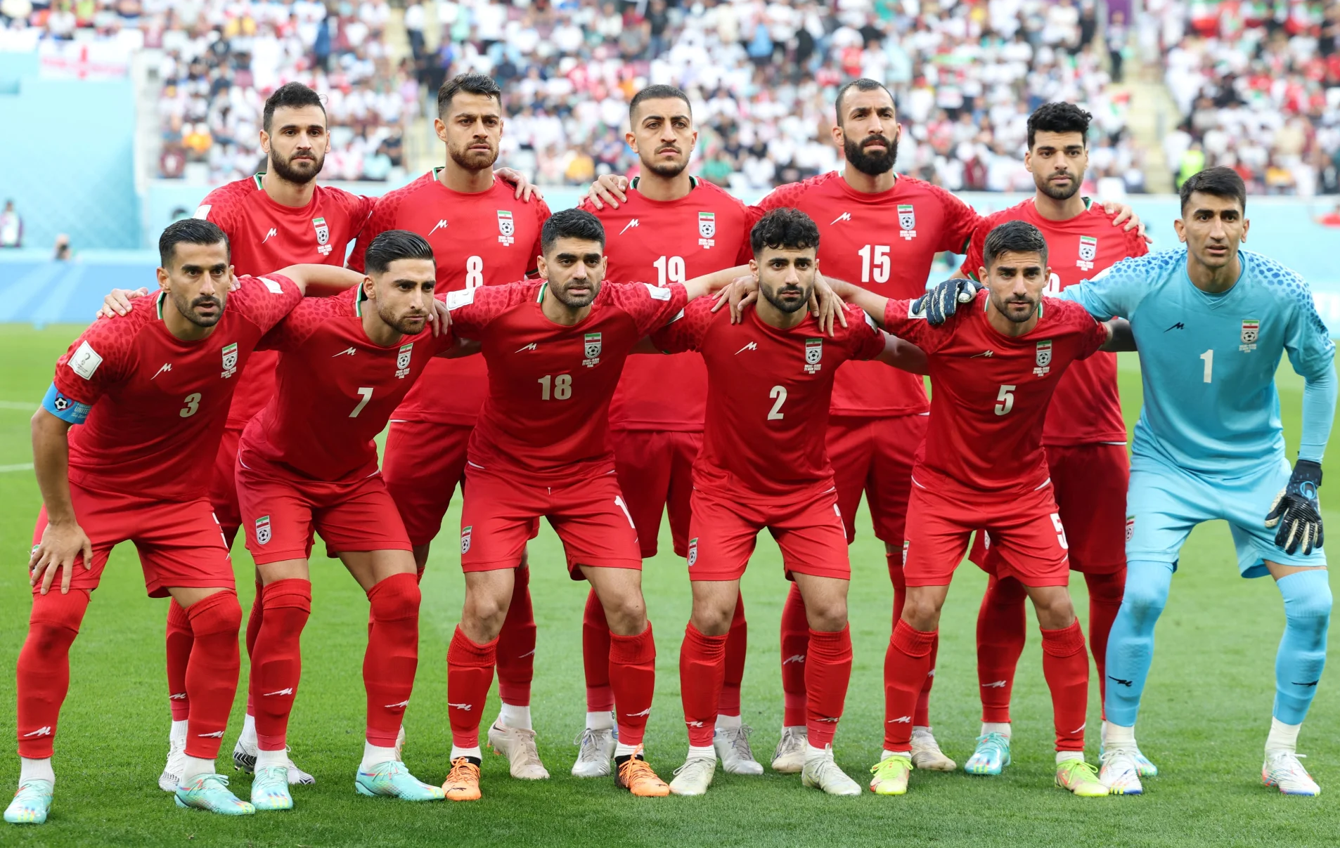 النظام الإيراني يهدد بتعذيب عائلات لاعبي المنتخب.. .لهذا السبب النظام الإيراني يهدد بتعذيب عائلات لاعبي المنتخب.. .لهذا السبب