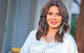 نجلاء بدر تخطف الأنظار ببوستر مسلسل سره الباتع