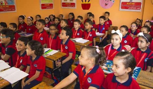 مشروب الطاقة يثير قلق المصريين.. الصحة تحذر من خطورته والتعليم تمنع بيعه في المدارس مشروب الطاقة يثير قلق المصريين.. الصحة تحذر من خطورته والتعليم تمنع بيعه في المدارس