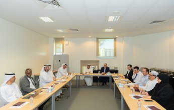 جامعة الإمارات: "استشاري كلية العلوم " يناقش سبل تحديث وتطوير البرامج والمخرجات الأكاديمية للكلية