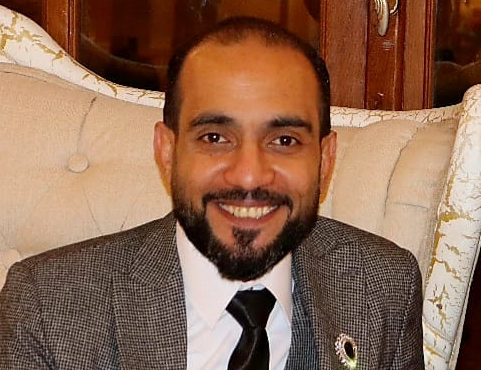 طارق الاحمدي يتعاقد علي " ماضي وكان " لمحمد محرز طارق الاحمدي يتعاقد علي " ماضي وكان " لمحمد محرز
