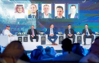 هيئة الاتصالات السعودية تستعرض تجاربها في توفير خدمات الشبكات غير الأرضية