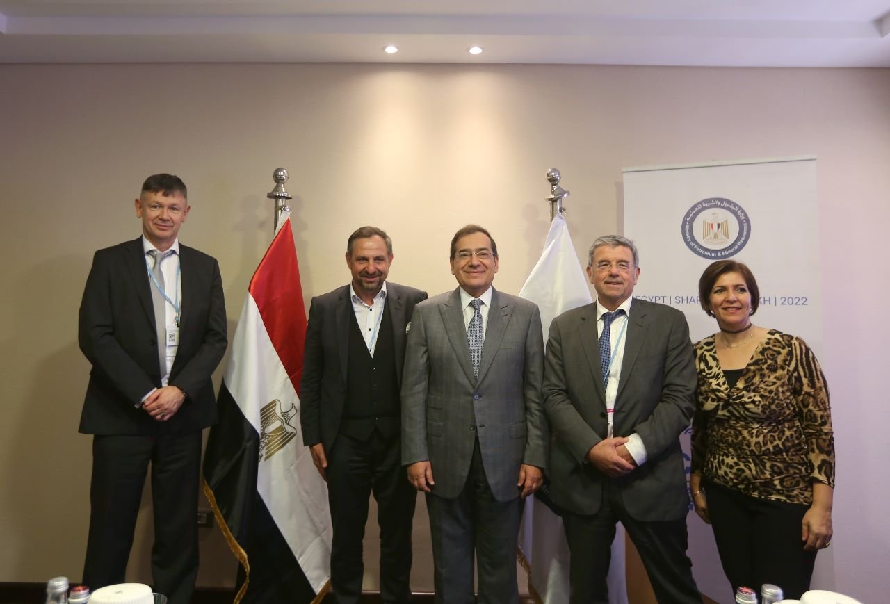 بلجيكا تعلن أهتمامها بالسوق المصرى وأنها من انسب الدول للاستثمار فيها بأنشطة ومشروعات الطاقة النظيف بلجيكا تعلن أهتمامها بالسوق المصرى وأنها من انسب الدول للاستثمار فيها بأنشطة ومشروعات الطاقة النظيف