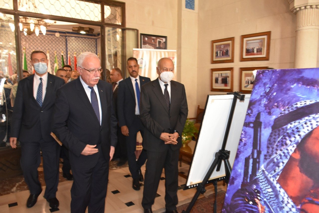 أبو الغيط: نُحيي أحرار العالم الذين انحازوا للعدل وندعو كافة الدول للاعتراف بالدولة الفلسطينية أبو الغيط: نُحيي أحرار العالم الذين انحازوا للعدل وندعو كافة الدول للاعتراف بالدولة الفلسطينية