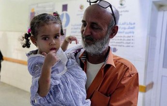 مركز الملك سلمان للإغاثة يدشن برامج لمكافحة العمى والأمراض المسببة له وجراحة العظام وتغيير المفاصل في محافظات اليمن