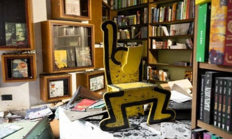 الشارقة تتبرع بـ 50 ألف يورو لترميم مكتبة «جيانينو ستوبانى» فى إيطاليا الشارقة تتبرع بـ 50 ألف يورو لترميم مكتبة «جيانينو ستوبانى» فى إيطاليا
