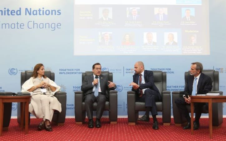 طارق الملا: مواجهة آثار التغير المناخى تحتاج تكاتف الحكومات والشركات طارق الملا: مواجهة آثار التغير المناخى تحتاج تكاتف الحكومات والشركات