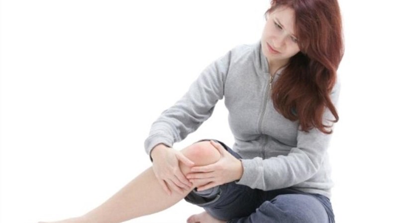 احذر.. .. عادات سيئة تسبب ألم المفاصل احذر.. .. عادات سيئة تسبب ألم المفاصل