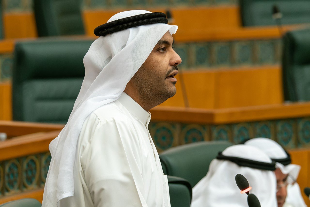 وزير البلدية: تكويت المستشارين بالإدارة القانونية ل(البلدية) 100 بالمئة خلال أقل من سنة وزير البلدية: تكويت المستشارين بالإدارة القانونية ل(البلدية) 100 بالمئة خلال أقل من سنة