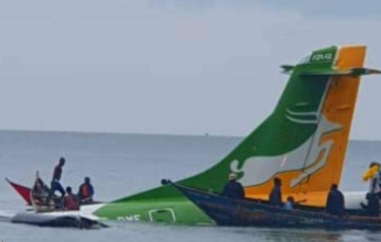 تفاصيل جديدة بشأن سقوط طائرة ببحيرة فيكتوريا