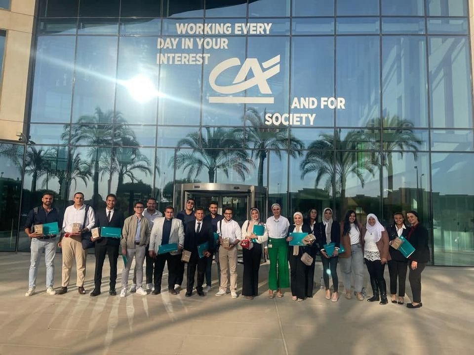 بنك كريدي أجريكول يطلق "مسابقة التدريب الأخضر" بنك كريدي أجريكول يطلق "مسابقة التدريب الأخضر"