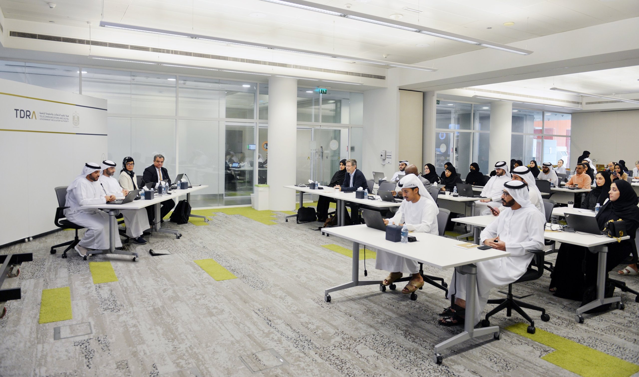 الإمارات: "تنظيم الاتصالات والحكومة الرقمية" تعقد ورشة لدعم المشغلين والجهات الأكاديمية بقطاع الفضاء الإمارات: "تنظيم الاتصالات والحكومة الرقمية" تعقد ورشة لدعم المشغلين والجهات الأكاديمية بقطاع الفضاء