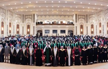 الجامعة القاسمية تحتفل بتخريج 124 طالبا وطالبة من الفوج الرابع يمثلون 34 جنسية