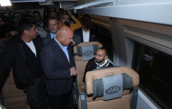 وزير النقل المصري يشهد انطلاق أولى رحلات قطارات تالجو الفاخرة من محطة مصر