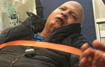 بالفيديو.. إصابة عادل شكل وعدد من جماهير الاتحاد بعد سقوط مدرج صالة حسن مصطفى