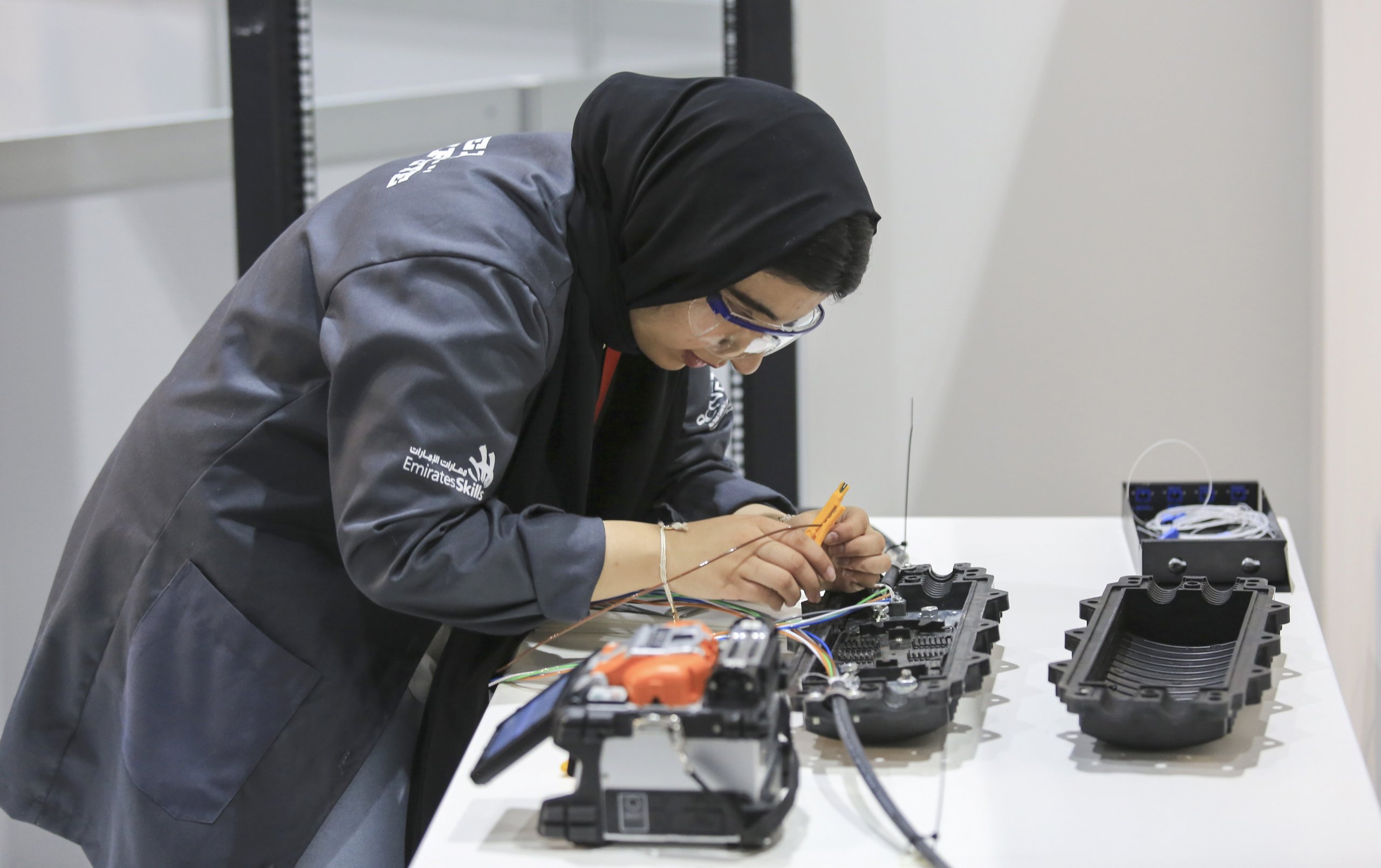 الإمارات الاولى عالميا في قطاع التعليم والتدريب التقني و المهني ضمن مؤشر المعرفة العالمي 2022 الإمارات الاولى عالميا في قطاع التعليم والتدريب التقني و المهني ضمن مؤشر المعرفة العالمي 2022