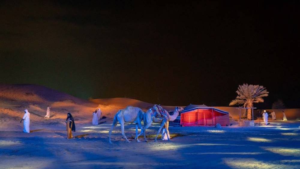 افتتاح فعاليات الدورة السادسة من «مهرجان الشارقة للمسرح الصحراوي» افتتاح فعاليات الدورة السادسة من «مهرجان الشارقة للمسرح الصحراوي»