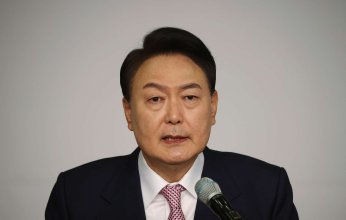 رئيس كوريا الجنوبية يحث على الاستعداد للحرب بعد اختراق طائرة بدون طيار شمالية للحدود