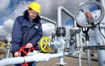 أسعار الغاز في أوروبا تنخفض بنحو 50٪ في ديسمبر 2022