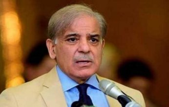 باكستان: قرار باعتقال رئيس الوزراء السابق عمران خان لمحاكمته بتهم فساد