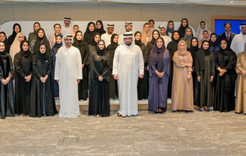 أحمد بن محمد يلتقي أول 100 خريج من برنامج تدريب الاتصال الحكومي في دبي (DXB500)