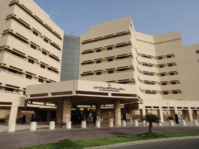 "التطوع الرقمي".. دورة بجامعة الملك عبد العزيز "التطوع الرقمي".. دورة بجامعة الملك عبد العزيز