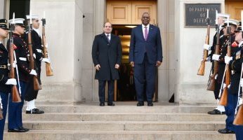 عاجل.. الرئيس السيسى يلتقى وزير الدفاع الأمريكى بمقر البنتاجون