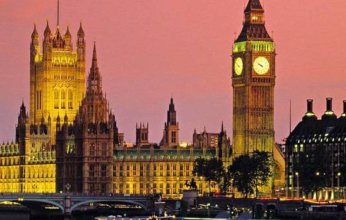 بريطانيا.. إضراب بجميع القطاعات مع اقتراب عيد الميلاد