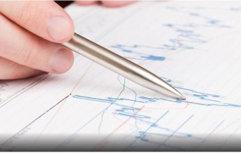 ارتفاع طفيف في إنفاق المستهلكين بأمريكا والتضخم يتباطأ في نوفمبر