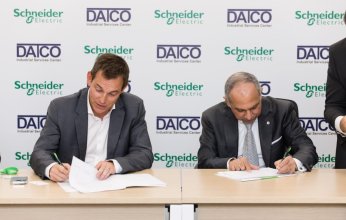 شنايدر إلكتريك توقع عقد شراكة لتوزيع منتجاتها عبر منصة التجارة الإلكترونية