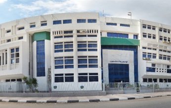 التفاصيل الكاملة لمحاكمة رئيس جامعة دمنهور وآخرين