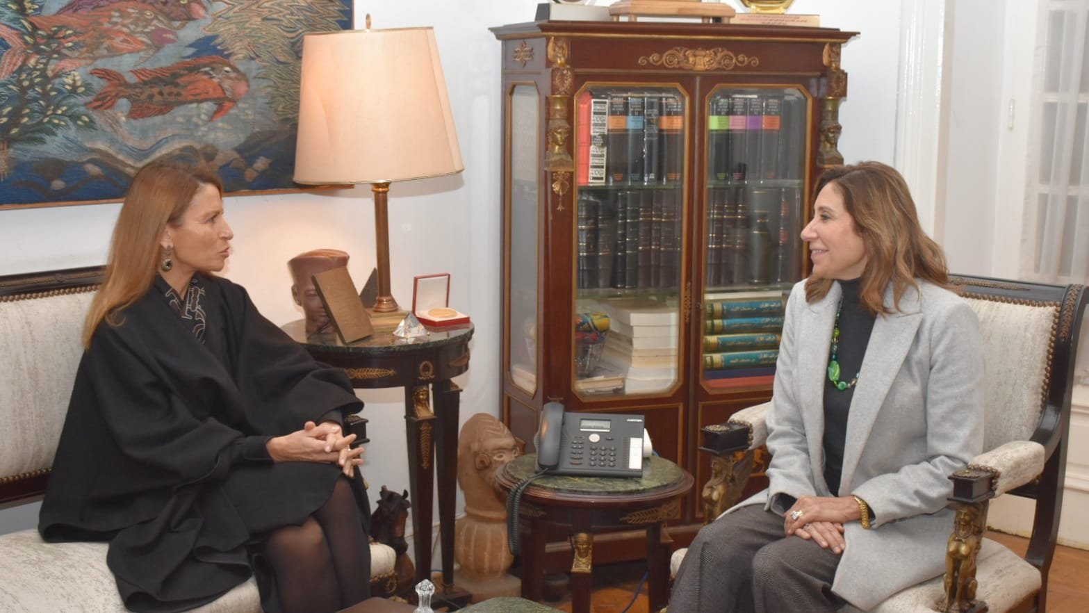 وزيرة الثقافة المصري تلتقي المدير الإقليمي لليونسكو لبحث سبل التعاون المشترك وزيرة الثقافة المصري تلتقي المدير الإقليمي لليونسكو لبحث سبل التعاون المشترك