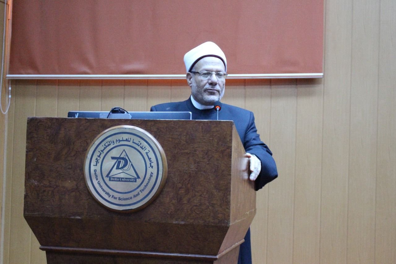 مفتي مصر: تعاليم الإسلام تدعو إلى البناء والتعمير.. والرسالات السماوية عُنِيَتْ في المقام الأول ببناء الإنسان وتطويرِه مفتي مصر: تعاليم الإسلام تدعو إلى البناء والتعمير.. والرسالات السماوية عُنِيَتْ في المقام الأول ببناء الإنسان وتطويرِه