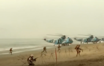 إيران تجري تدريبات عسكرية واسعة النطاق في خليج عمان