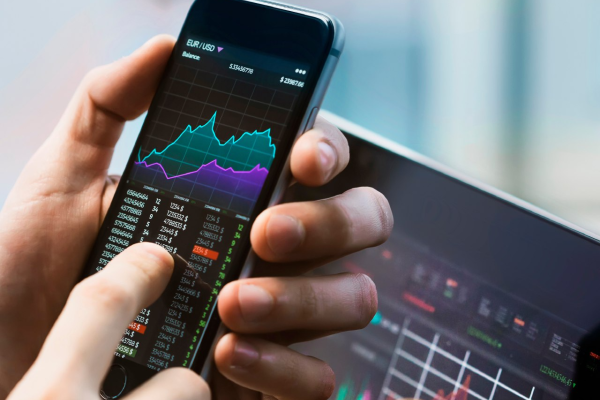 الأسهم الأوروبية تتراجع لأدني مستوياتها في 3 أسابيع الأسهم الأوروبية تتراجع لأدني مستوياتها في 3 أسابيع