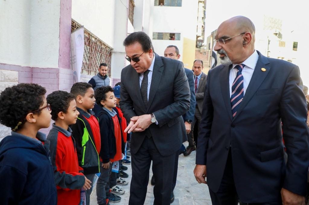 وزير الصحة المصري يُعلن مواصلة العمل بمبادرة رئيس الجمهورية للكشف المبكر عن أمراض «الأنيميا والسمنة والتقزم» وزير الصحة المصري يُعلن مواصلة العمل بمبادرة رئيس الجمهورية للكشف المبكر عن أمراض «الأنيميا والسمنة والتقزم»