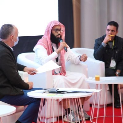 انطلاق المؤتمر الدولي الثالث للعلاج بمنتجات النحل في مصر بمشاركة مختصين من دول العالم انطلاق المؤتمر الدولي الثالث للعلاج بمنتجات النحل في مصر بمشاركة مختصين من دول العالم